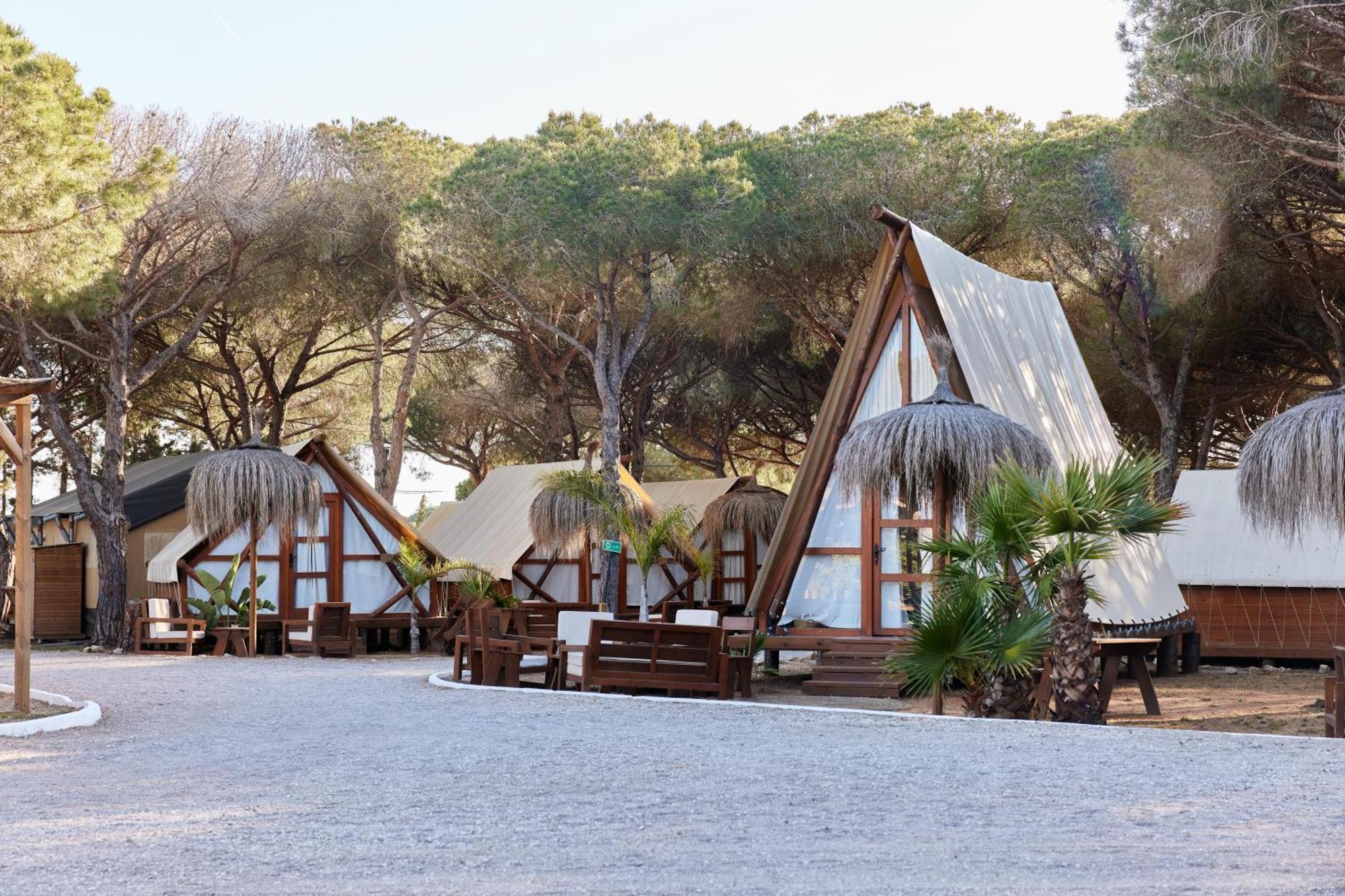Taiga Conil Camping Conil De La Frontera
